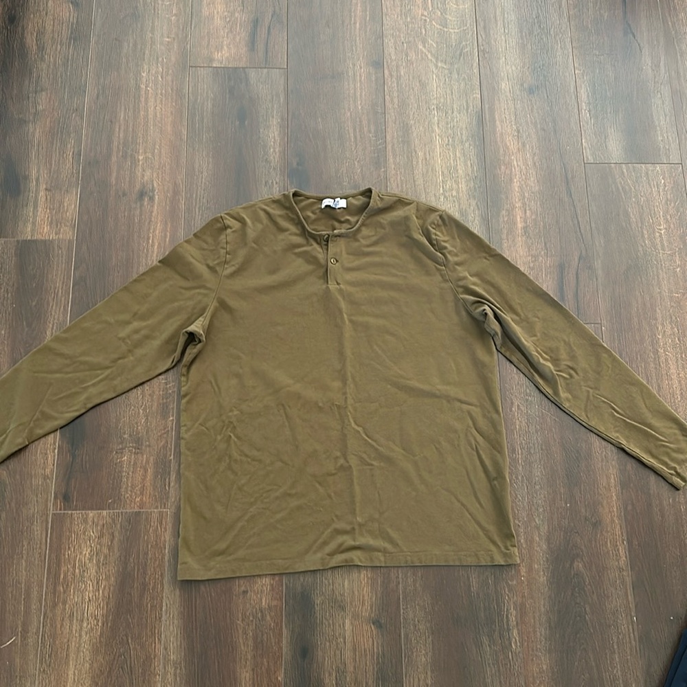 Calibrate - Long Sleeve - Olive Green T-Shirt